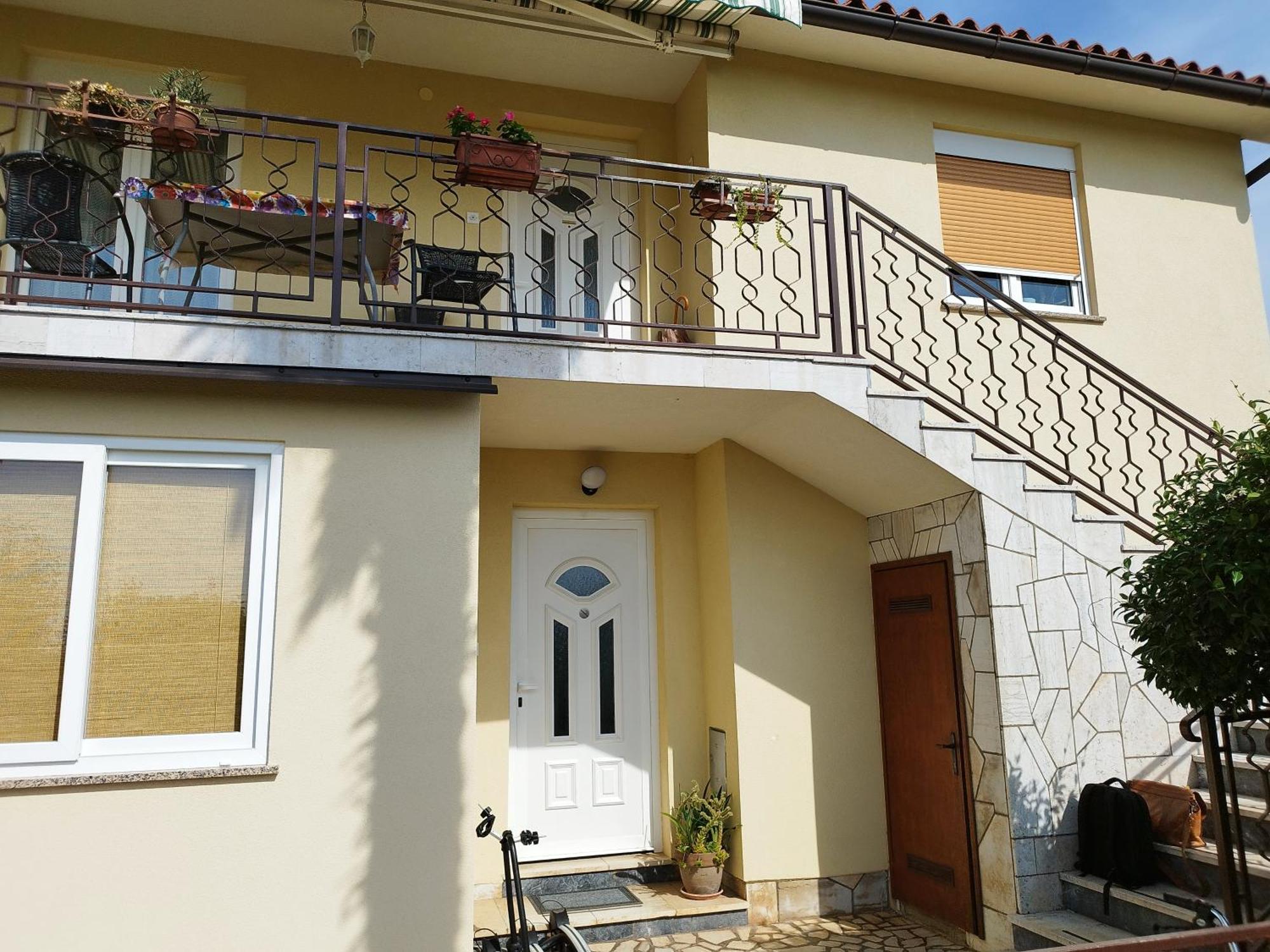 Apartment Ilona *